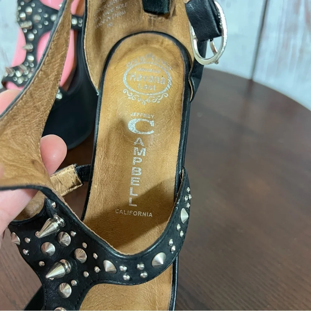 JEFFREY CAMPBELL CONTAIN Studded Black leather heelless platform sandals 7 EUC - Picture 10 of 17